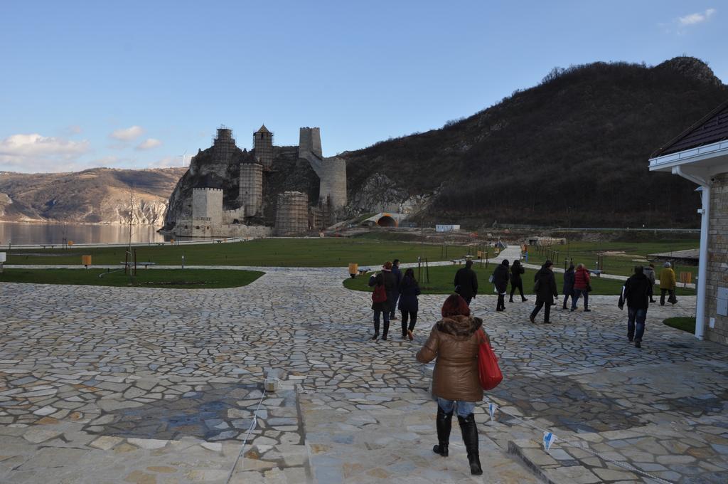 Apartman Bogojevic Golubac Εξωτερικό φωτογραφία